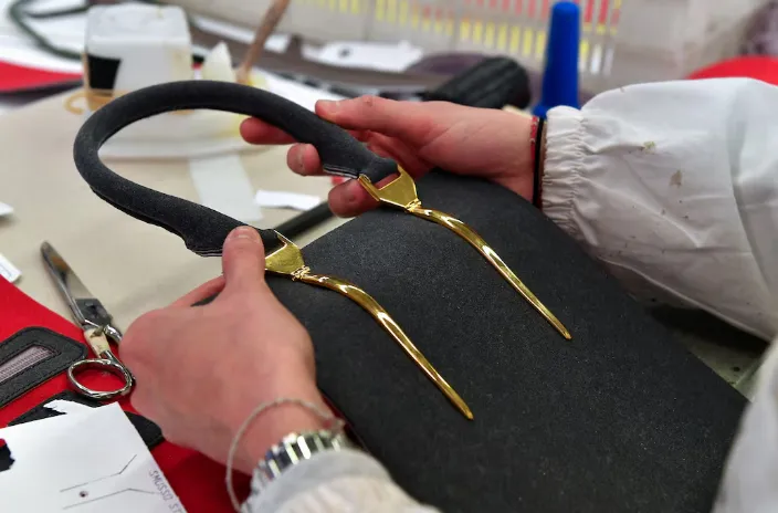 how to source leather from china Master the Sampling Process